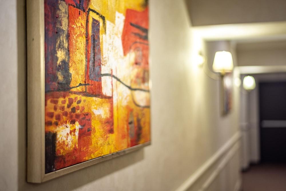 Mildom Hotel Αλμάτι Εξωτερικό φωτογραφία