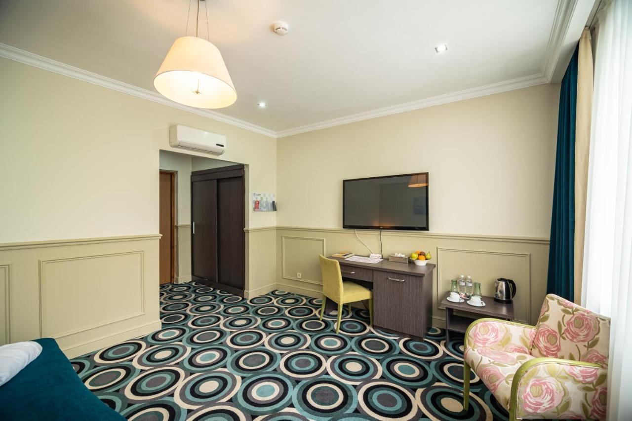 Mildom Hotel Αλμάτι Εξωτερικό φωτογραφία